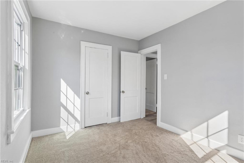 Photo 11 of 49 residential for sale in Hampton virginia