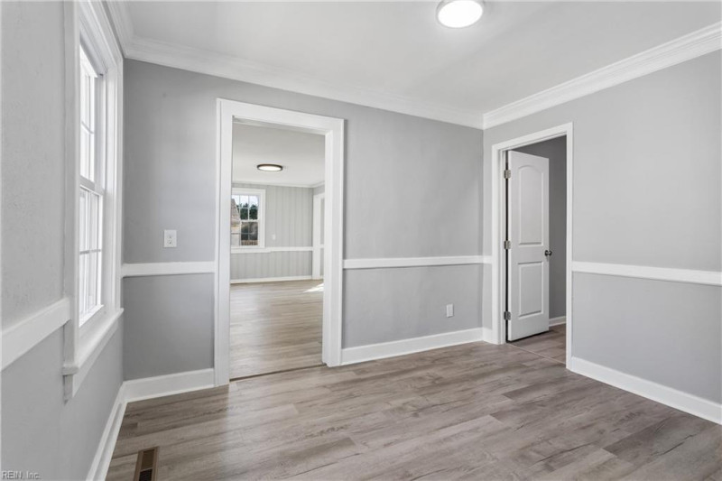 Photo 17 of 49 residential for sale in Hampton virginia