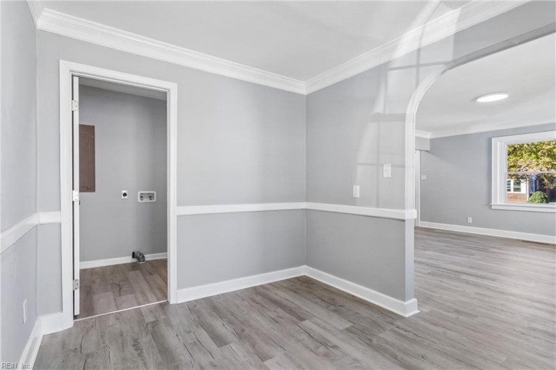 Photo 18 of 49 residential for sale in Hampton virginia