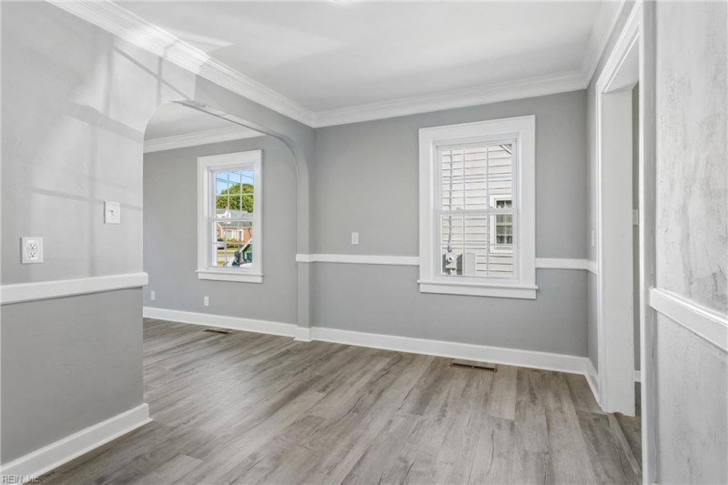 Photo 19 of 49 residential for sale in Hampton virginia