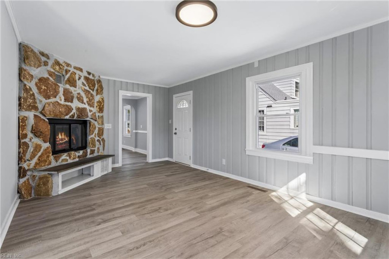 Photo 21 of 49 residential for sale in Hampton virginia