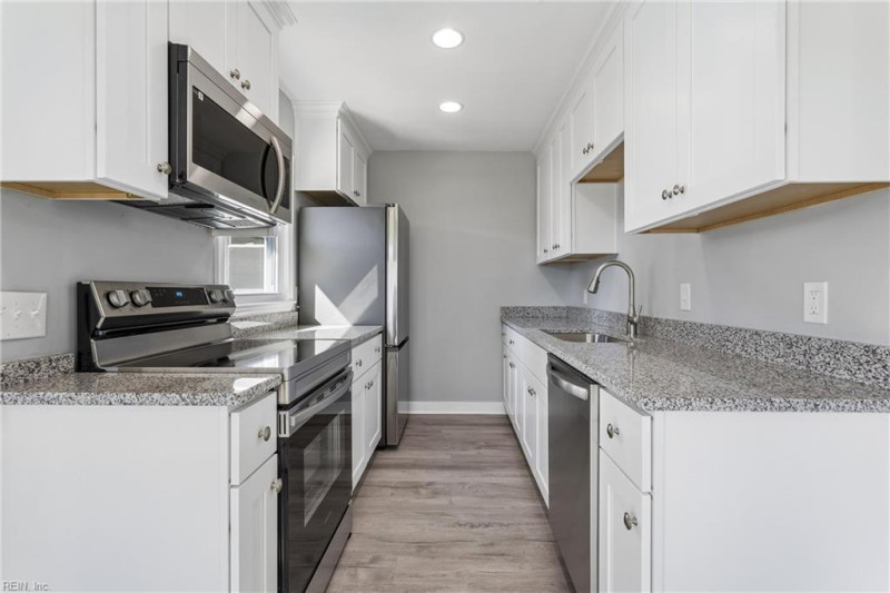 Photo 32 of 49 residential for sale in Hampton virginia