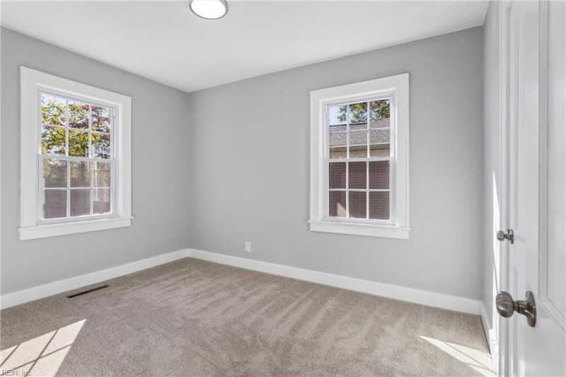 Photo 9 of 49 residential for sale in Hampton virginia