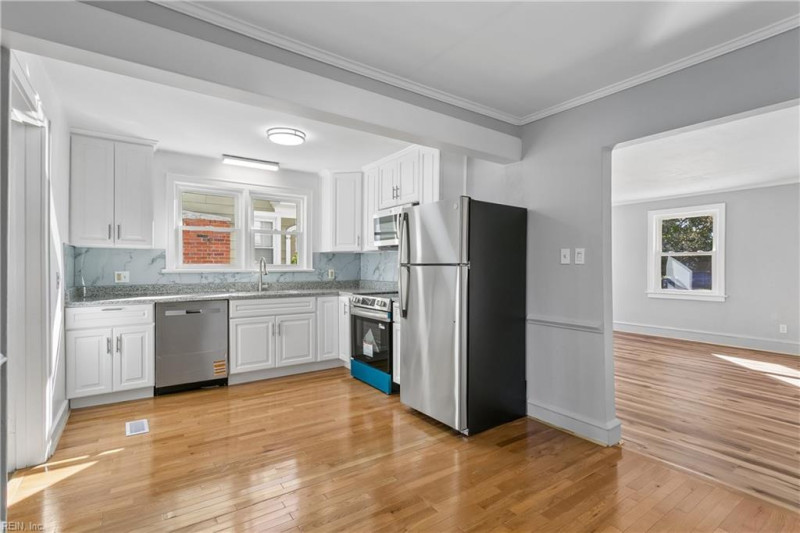 Photo 28 of 45 residential for sale in Hampton virginia
