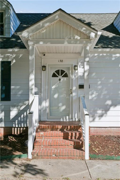 Photo 6 of 45 residential for sale in Hampton virginia