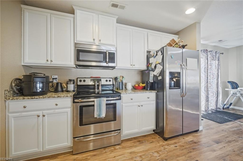 Photo 5 of 30 residential for sale in Norfolk virginia
