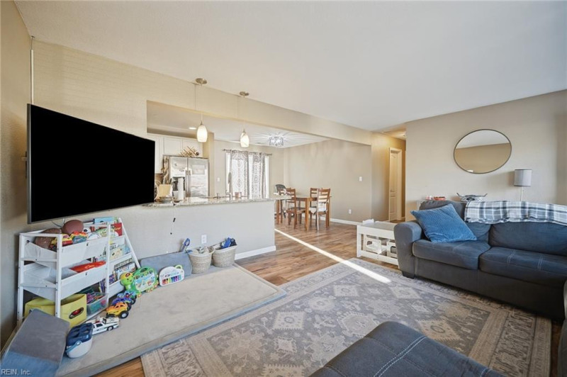 Photo 8 of 30 residential for sale in Norfolk virginia