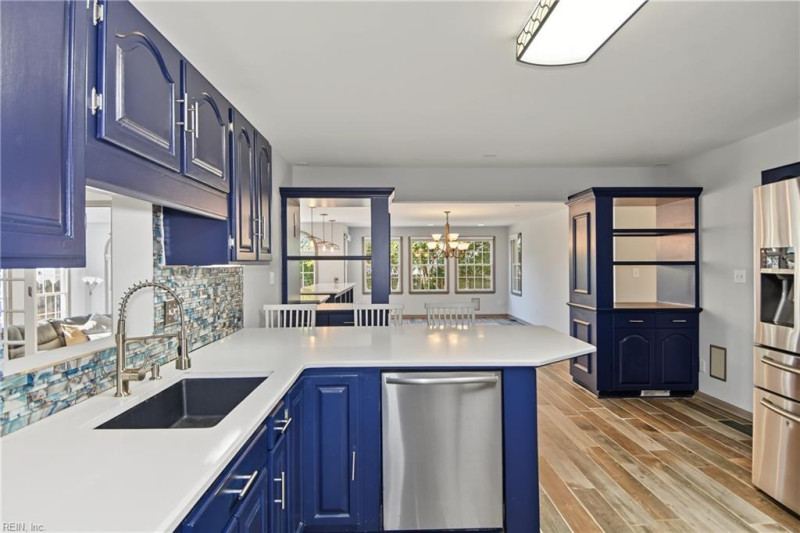 Photo 25 of 49 residential for sale in Virginia Beach virginia