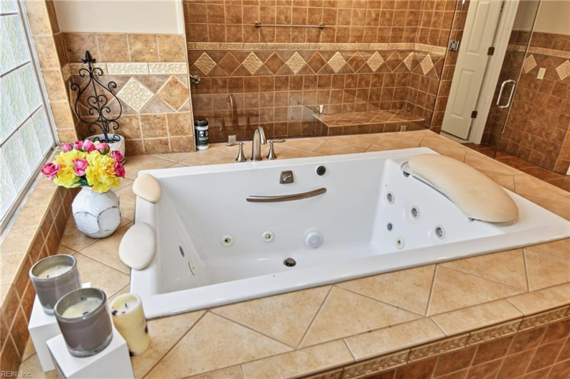 Photo 33 of 49 residential for sale in Virginia Beach virginia