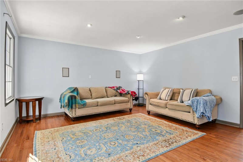 Photo 5 of 49 residential for sale in Virginia Beach virginia