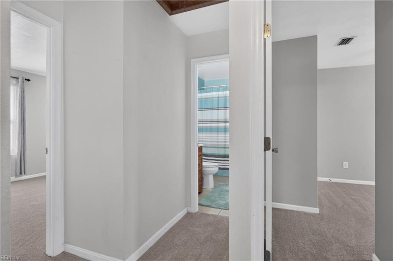 Photo 18 of 32 residential for sale in Virginia Beach virginia