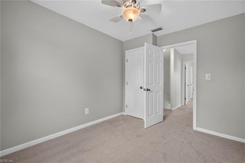 Photo 27 of 32 residential for sale in Virginia Beach virginia