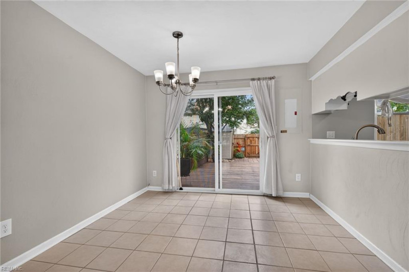 Photo 9 of 32 residential for sale in Virginia Beach virginia