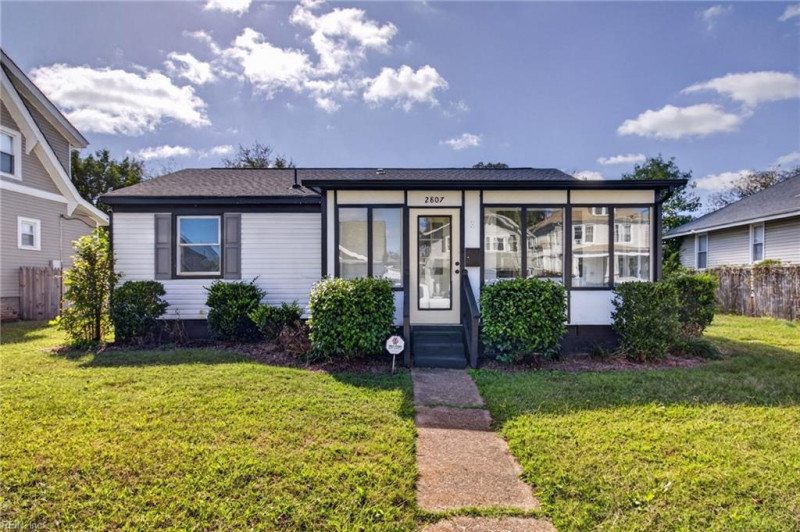 Photo 1 of 34 residential for sale in Norfolk virginia