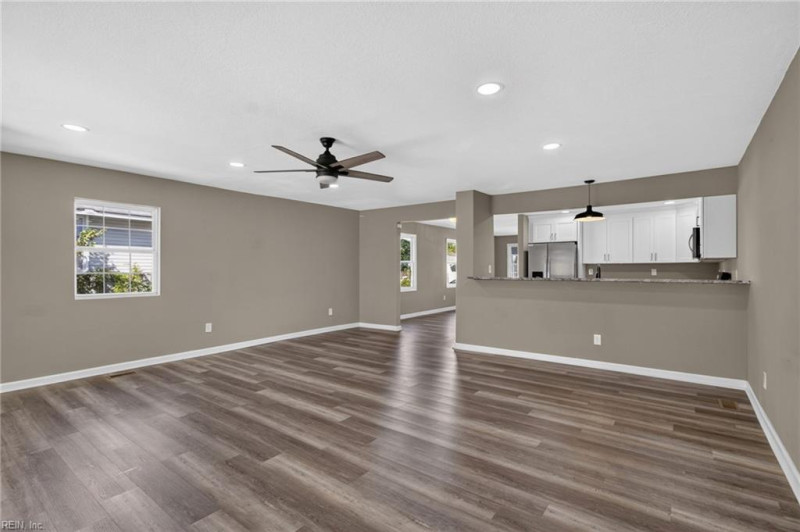 Photo 18 of 34 residential for sale in Norfolk virginia