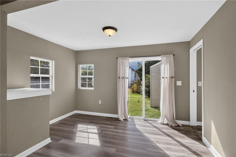 Photo 19 of 34 residential for sale in Norfolk virginia