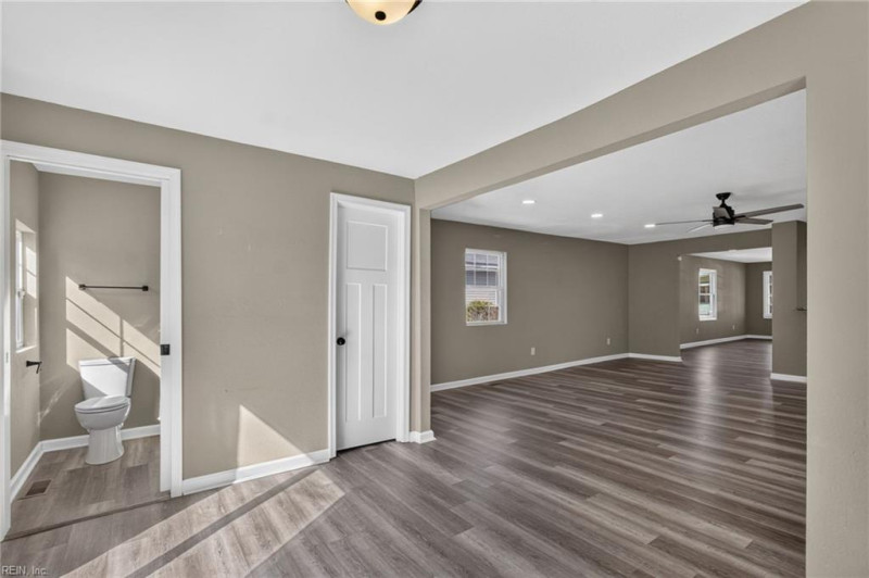 Photo 20 of 34 residential for sale in Norfolk virginia