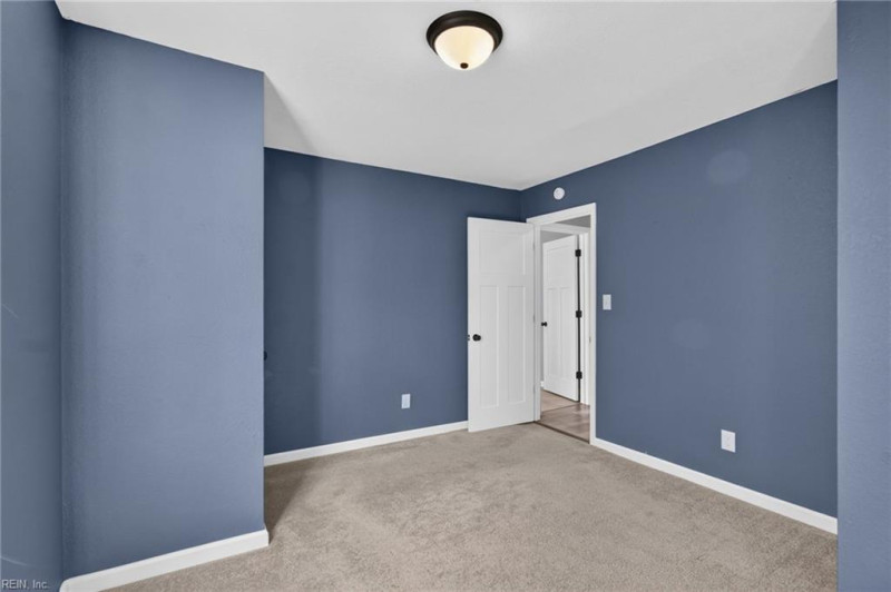 Photo 27 of 34 residential for sale in Norfolk virginia