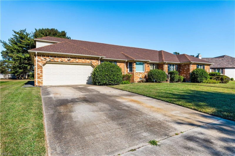 Photo 3 of 17 residential for sale in Chesapeake virginia Photo 3 of 17 residential for sale in Chesapeake virginia
