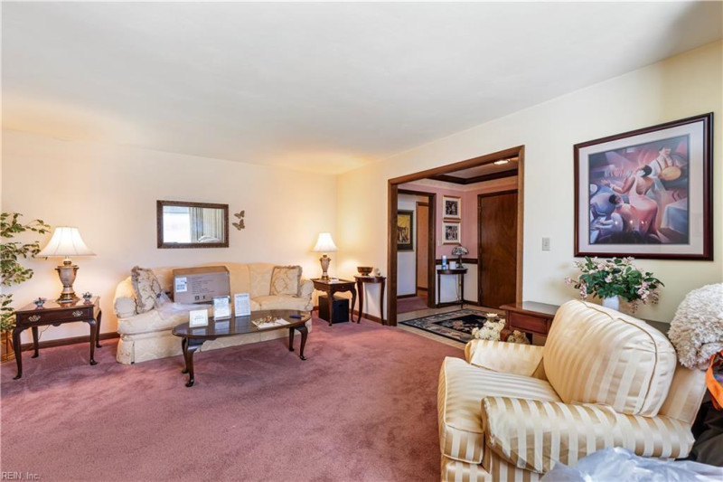 Photo 7 of 17 residential for sale in Chesapeake virginia Photo 7 of 17 residential for sale in Chesapeake virginia