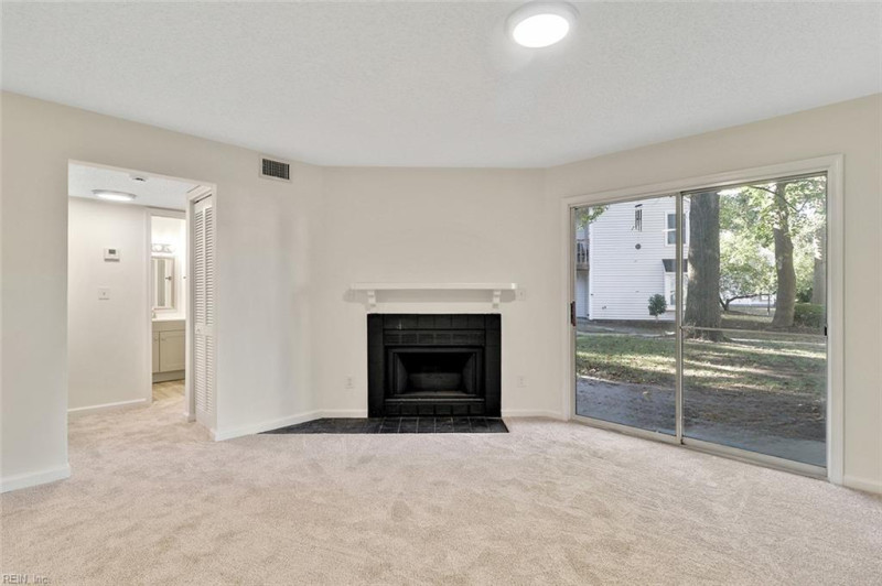 Photo 6 of 19 residential for sale in Chesapeake virginia Photo 6 of 19 residential for sale in Chesapeake virginia