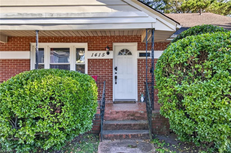Photo 3 of 27 residential for sale in Portsmouth virginia Photo 3 of 27 residential for sale in Portsmouth virginia