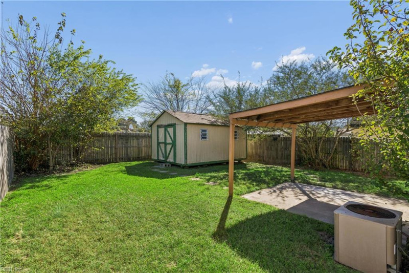 Photo 39 of 45 residential for sale in Portsmouth virginia