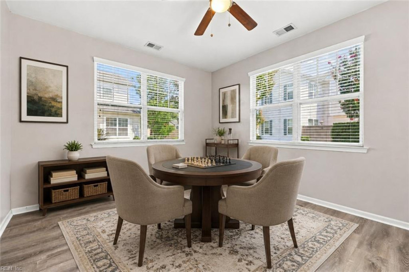 Photo 10 of 41 residential for sale in Virginia Beach virginia