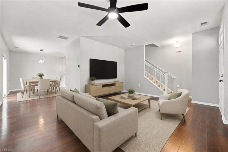 Photo 2 of 41 residential for sale in Virginia Beach virginia