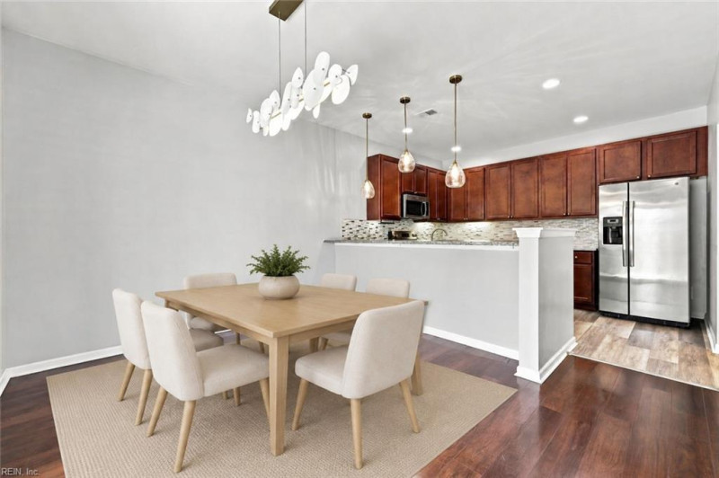 Photo 4 of 41 residential for sale in Virginia Beach virginia