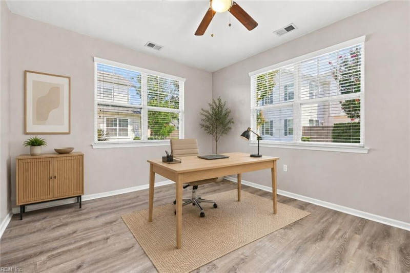 Photo 7 of 41 residential for sale in Virginia Beach virginia