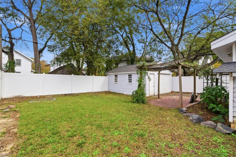 Photo 25 of 28 residential for sale in Norfolk virginia Photo 25 of 28 residential for sale in Norfolk virginia