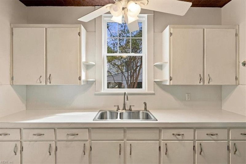 Photo 7 of 28 residential for sale in Norfolk virginia Photo 7 of 28 residential for sale in Norfolk virginia