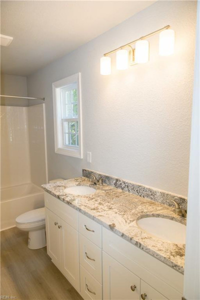 Photo 32 of 37 residential for sale in Chesapeake virginia