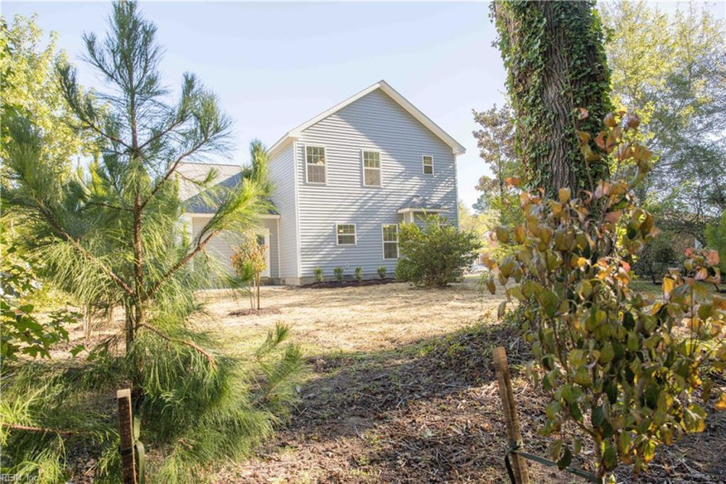 Photo 36 of 37 residential for sale in Chesapeake virginia