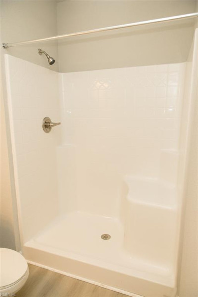 Photo 8 of 37 residential for sale in Chesapeake virginia