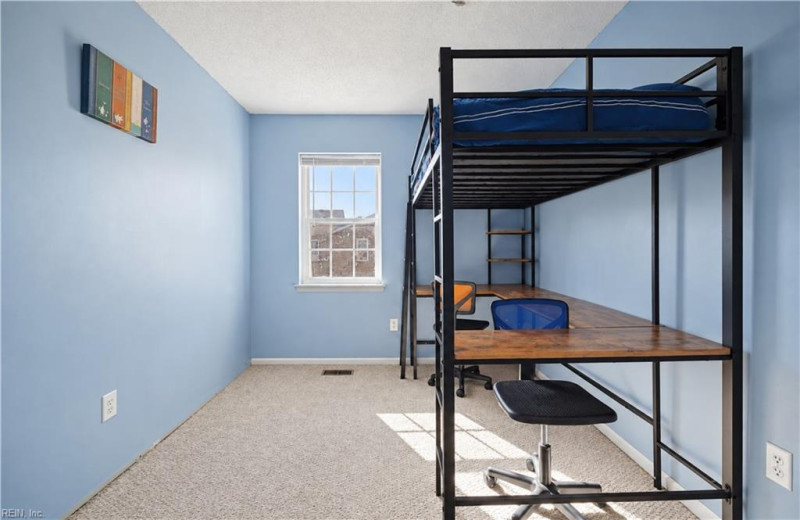 Photo 20 of 33 residential for sale in Virginia Beach virginia