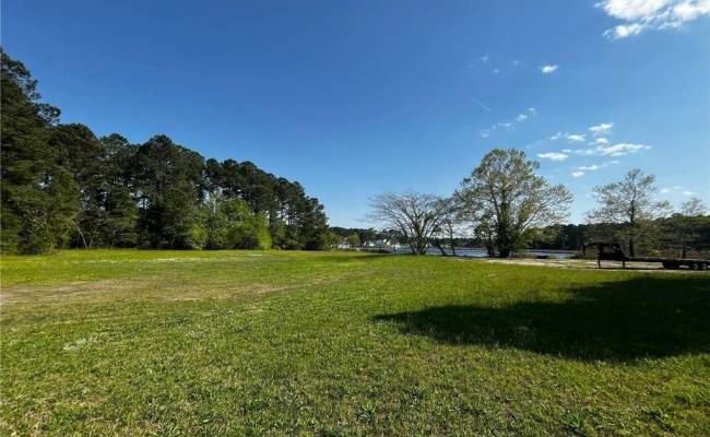 100 Fernwood Farms Road, Chesapeake, VA 23320