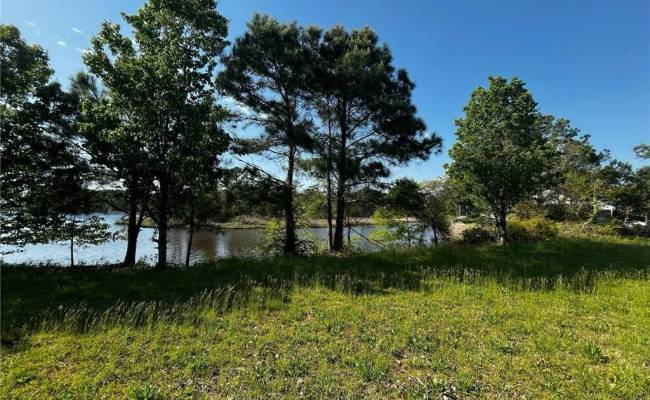 100 Fernwood Farms Road, Chesapeake, VA 23320