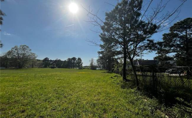 100 Fernwood Farms Road, Chesapeake, VA 23320