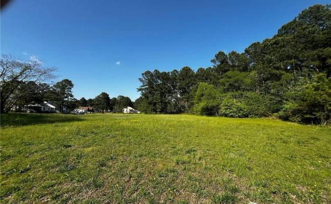 100 Fernwood Farms Road, Chesapeake, VA 23320