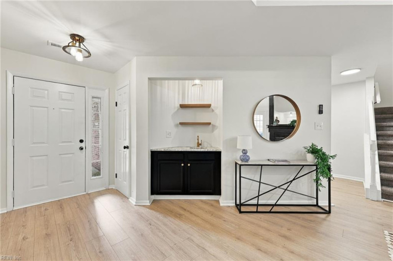 Photo 7 of 42 residential for sale in Virginia Beach virginia