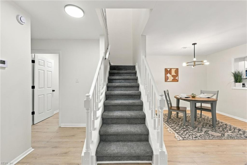 Photo 9 of 42 residential for sale in Virginia Beach virginia