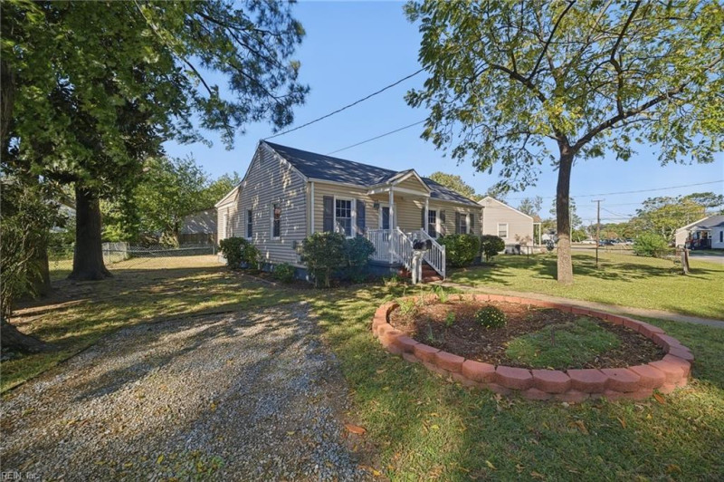 Photo 2 of 25 residential for sale in Hampton virginia Photo 2 of 25 residential for sale in Hampton virginia