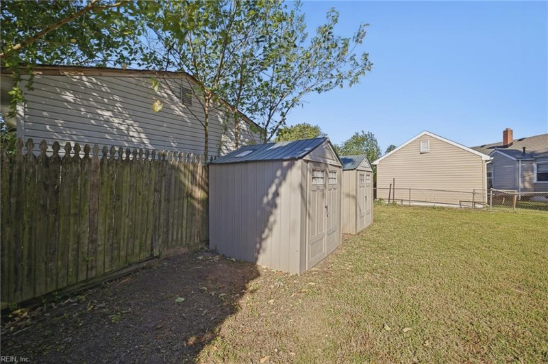 Photo 21 of 25 residential for sale in Hampton virginia Photo 21 of 25 residential for sale in Hampton virginia