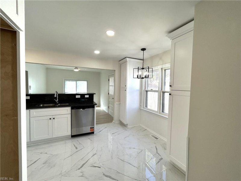 Photo 7 of 30 residential for sale in Norfolk virginia Photo 7 of 30 residential for sale in Norfolk virginia