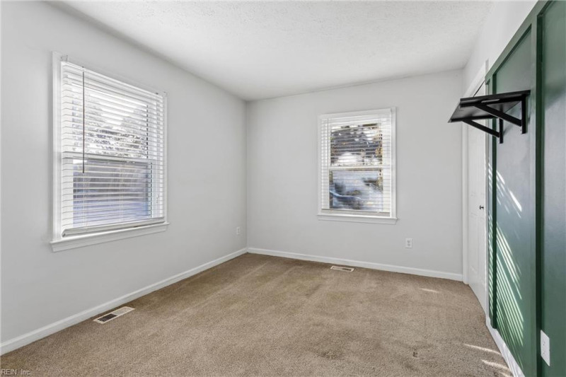Photo 23 of 36 residential for sale in Hampton virginia