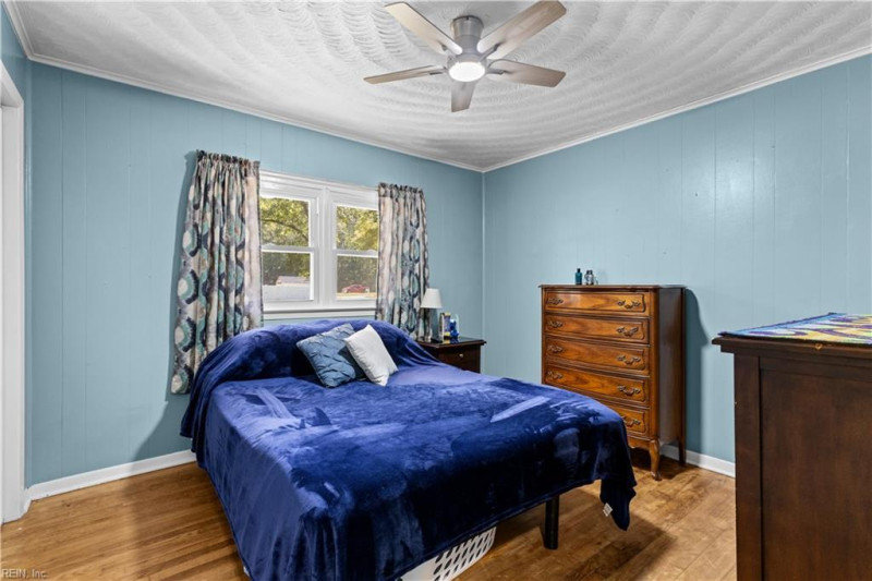 Photo 22 of 39 residential for sale in Chesapeake virginia