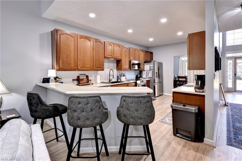 Photo 8 of 34 residential for sale in Williamsburg virginia