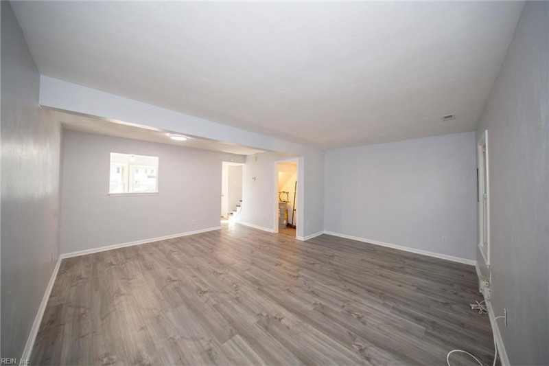 Photo 4 of 45 residential for sale in Portsmouth virginia Photo 4 of 45 residential for sale in Portsmouth virginia